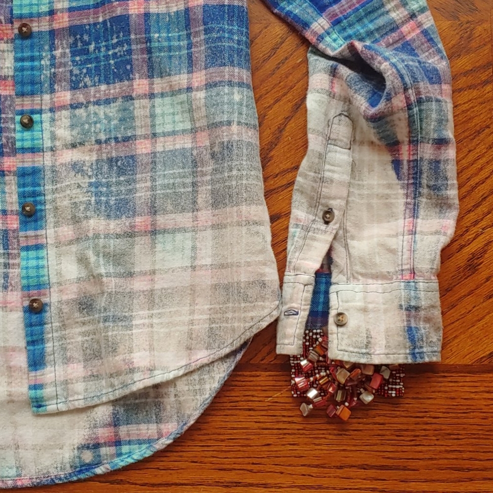 Redesigned Relaxed Perfection Flannel - All In - Picture 12 of 15